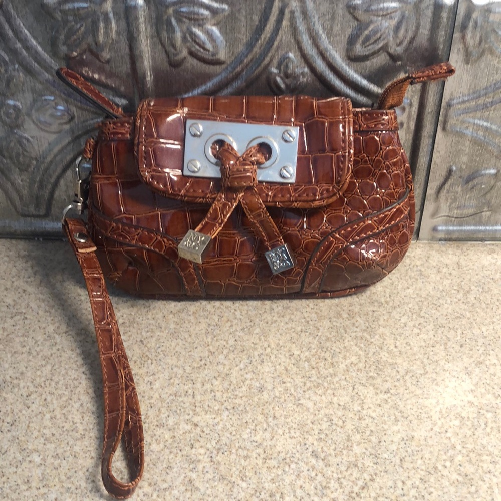 NY&C brown wristlet, Preowned/great condition